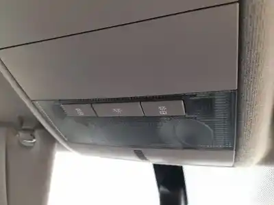 Автозапчастина б/у внутрішне світло для opel corsa d (s07) 1.2 (l08, l68) посилання на oem iam 13170644