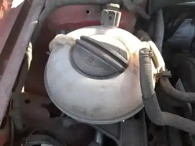 Second-hand car spare part coolant expansion tank for seat leon (5f1) 1.4 tsi oem iam references 5q0121407aa