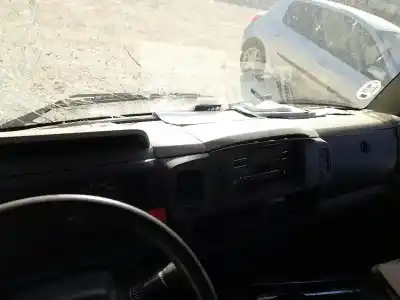 İkinci el araba yedek parçası Gösterge Paneli için NISSAN NT400 CABSTAR (F24M) 28.12, 32.12, 35.12 (F91AN) OEM IAM referansları   