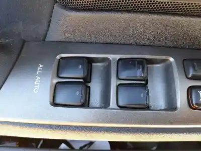 Автозапчасти б/у выключатель левого переднего окна за lexus is ii (_e2_) 220d (ale20) ссылки oem iam 8404053070  