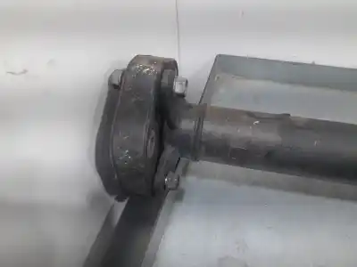 Автозапчастина б/у центр трансмісії для lexus is ii (_e2_) 220d (ale20) посилання на oem iam 0031070117  05018160102