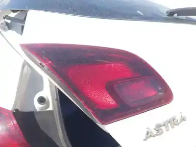 Second-hand car spare part interior left tailgate light for opel astra j (p10) 1.6 (68) oem iam references 13319951