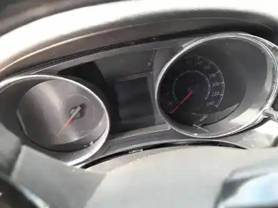 Pezzo di ricambio per auto di seconda mano Pannello Degli Strumenti per MITSUBISHI ASX (GA_W_) 1.6 DI-D Riferimenti OEM IAM 8100C625  