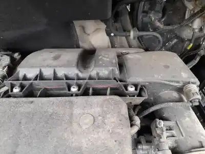 Автозапчастина б/у опора повітряного фільтра для opel vivaro c furgón (k0) 1.5 посилання на oem iam 9676423480