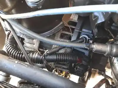 Peça sobressalente para automóvel em segunda mão  por FORD ECOSPORT  Referências OEM IAM 2077646  