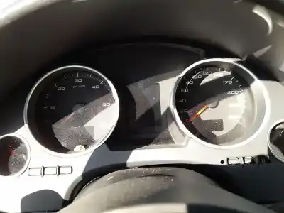 Автозапчастина б/у панель інструментів для seat exeo (3r2) 2.0 tdi посилання на oem iam 3r0920800hx