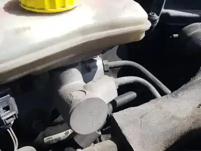 Pezzo di ricambio per auto di seconda mano  per AUDI A6 C6 (4F2)  Riferimenti OEM IAM 4B3611021  