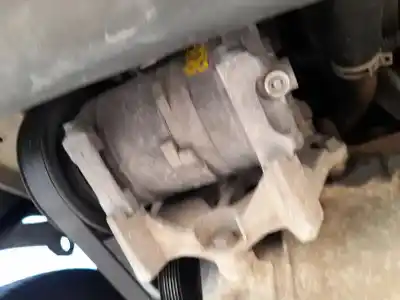 Автозапчастина б/у компресор кондиционера для chrysler voyager iv (rg, rs) 2.4 посилання на oem iam 05005498af