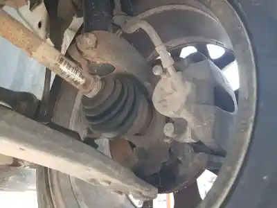 Pezzo di ricambio per auto di seconda mano Snodo Anteriore Sinistro per FORD FOCUS II (DA_, HCP, DP) 1.6 TDCI Riferimenti OEM IAM 1420863   Pezzo di ricambio per auto di seconda mano Snodo Anteriore Sinistro per FORD FOCUS II (DA_, HCP, DP) 1.6 TDCI Riferimenti OEM IAM 1420863