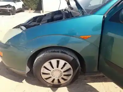İkinci el araba yedek parçası SOL ÖN ÇAMURLUK için FORD FOCUS I (DAW, DBW)  OEM IAM referansları 1147633  