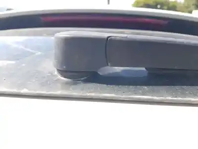 Second-hand car spare part rear windshield wiper motor for skoda kamiq (nw4) 1.0 tsi oem iam references 5g0955711d