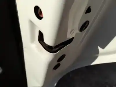 Pezzo di ricambio per auto di seconda mano serratura porta posteriore destra per citroen c4 cactus 1.2 vti 82 riferimenti oem iam 9819038880