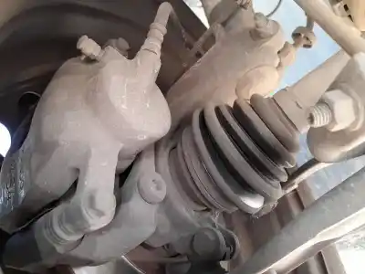 Pezzo di ricambio per auto di seconda mano attacco anteriore destro per citroen c4 cactus 1.2 vti 82 riferimenti oem iam 1607557580