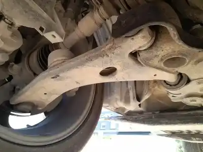 Second-hand car spare part front right lower suspension arm for mazda 5 (cr19) 2.0 cd (cr19) oem iam references cd9934300a Second-hand car spare part front right lower suspension arm for mazda 5 (cr19) 2.0 cd (cr19) oem iam references cd9934300a