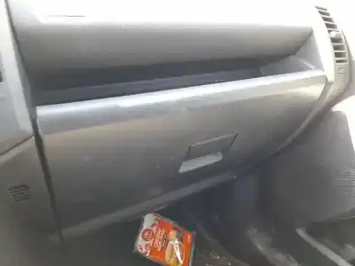 Second-hand car spare part glove compartment for mazda 5 (cr19) 2.0 cd (cr19) oem iam references c23564030g02 Second-hand car spare part glove compartment for mazda 5 (cr19) 2.0 cd (cr19) oem iam references c23564030g02