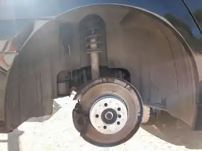 Peça sobressalente para automóvel em segunda mão cave de roda traseira direita por bmw 7 (e65, e66, e67) 730 d referências oem iam 51718223378