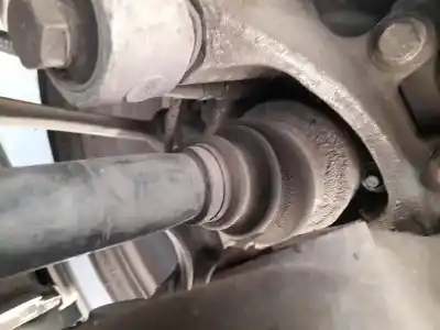 Second-hand car spare part Rear Right Transmission for BMW 7 (E65, E66, E67) 730 D OEM IAM references 33207572430  