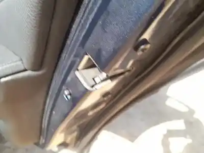Peça sobressalente para automóvel em segunda mão fechadura da porta traseira direita por bmw 3 (e90) 318 i referências oem iam 