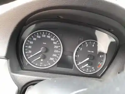 Second-hand car spare part dashboard for bmw 3 (e90) 325 i oem iam references 62109316147