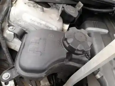 Second-hand car spare part Coolant Expansion Tank for BMW 3 (E90) 325 I OEM IAM references 17137640514  