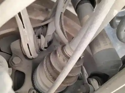 Peça sobressalente para automóvel em segunda mão transmissão traseira direita por bmw 3 (e90) 318 i referências oem iam 