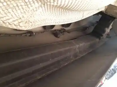 Pièce détachée automobile d'occasion renfort de pare-chocs arrière pour ford focus iii 1.6 ecoboost références oem iam 1859062