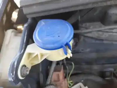 Peça sobressalente para automóvel em segunda mão depósito do limpa vidros por citroen c5 aircross (a_) 1.2 puretech 130 (arhnsj) referências oem iam 9826400780