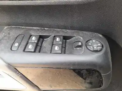 Автозапчастина б/у передні вікний вмикач для citroen c5 aircross (a_) 1.2 puretech 130 (arhnsj) посилання на oem iam 96788281zd