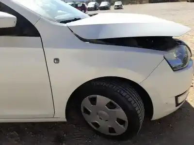 Pezzo di ricambio per auto di seconda mano  per SKODA RAPID (NH3, NK3, NK6)  Riferimenti OEM IAM 5JA821022C  