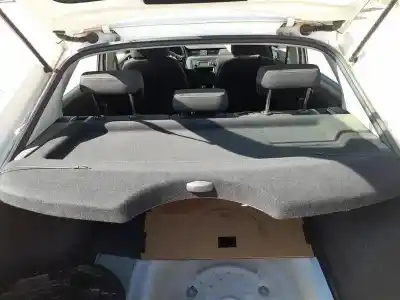 Pezzo di ricambio per auto di seconda mano  per SKODA RAPID (NH3, NK3, NK6)  Riferimenti OEM IAM 5JA867769C6V0  