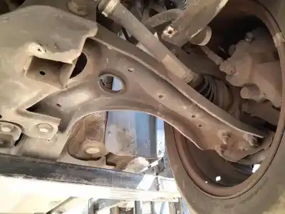 Pezzo di ricambio per auto di seconda mano Braccio Di Sospensione Anteriore Sinistro Inferiore per SKODA RAPID (NH3, NK3, NK6) 1.2 TSI Riferimenti OEM IAM 6R0407151F  