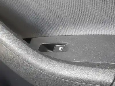 Pezzo di ricambio per auto di seconda mano Interruttore Alzacristalli Anteriore Destro per SKODA RAPID (NH3, NK3, NK6) 1.2 TSI Riferimenti OEM IAM 5JB959858BWHS   Pezzo di ricambio per auto di seconda mano Interruttore Alzacristalli Anteriore Destro per SKODA RAPID (NH3, NK3, NK6) 1.2 TSI Riferimenti OEM IAM 5JB959858BWHS