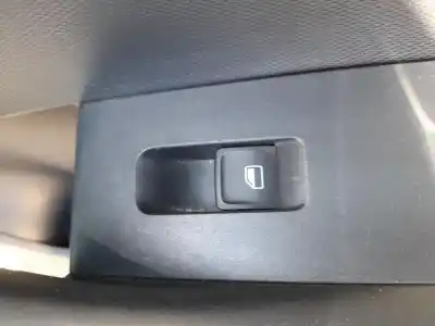 Pezzo di ricambio per auto di seconda mano Comando Alzacristalli Posteriori Destro per SKODA RAPID (NH3, NK3, NK6) 1.2 TSI Riferimenti OEM IAM 5JA959855WHS   Pezzo di ricambio per auto di seconda mano Comando Alzacristalli Posteriori Destro per SKODA RAPID (NH3, NK3, NK6) 1.2 TSI Riferimenti OEM IAM 5JA959855WHS