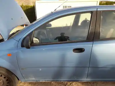 Second-hand car spare part left front door for daewoo kalos (klas) 1.4 oem iam references 96897359