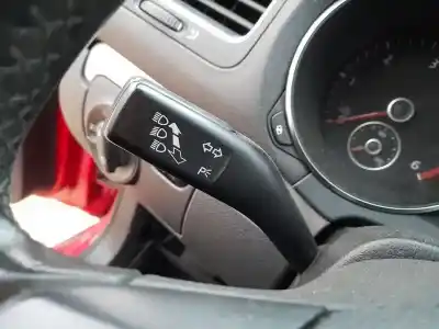 Peça sobressalente para automóvel em segunda mão comutador de limpa vidros por volkswagen golf vi (5k1) 2.0 tdi referências oem iam 1k0953513e