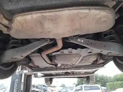 Peça sobressalente para automóvel em segunda mão charrió / suporte de eixo de trás por volkswagen golf vi (5k1) 2.0 tdi referências oem iam 1k0505315bm