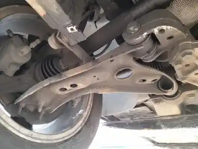 Peça sobressalente para automóvel em segunda mão braço de suspensão inferior dianteiro direito por volkswagen golf vi (5k1) 1.6 tdi referências oem iam 1k0407152bc