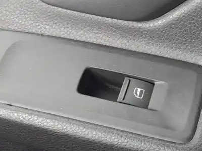 Peça sobressalente para automóvel em segunda mão botão / interruptor elevador vidro dianteiro direito por volkswagen golf vi (5k1) 1.6 tdi referências oem iam 7l6959855creh