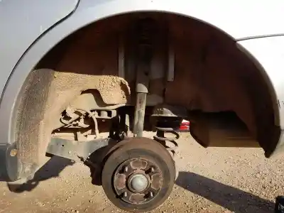 İkinci el araba yedek parçası sol arka tekerlek kemer için ford focus i (daw, dbw) 1.8 turbo di / tddi oem iam referansları  İkinci el araba yedek parçası sol arka tekerlek kemer için ford focus i (daw, dbw) 1.8 turbo di / tddi oem iam referansları