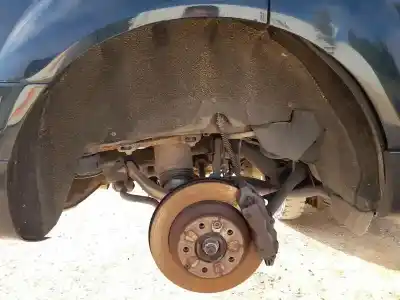 Second-hand car spare part right rear wheel arch for audi q7 (4lb) 3.0 tdi quattro oem iam references 4l0810172c