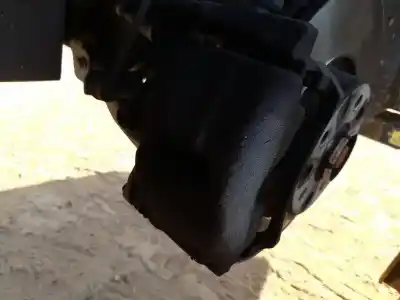 Second-hand car spare part front left brake caliper for seat leon st (5f8) 2.0 tdi oem iam references 8v0615123d