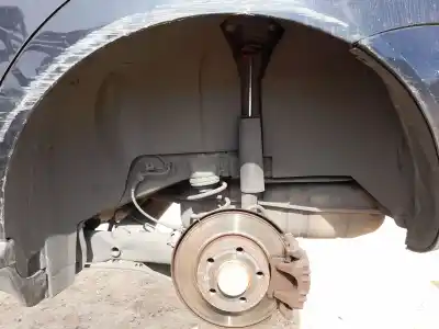 Автозапчастина б/у задня ліва колесна арка для audi a3 (8l1) 1.9 tdi посилання на oem iam 8l0810171