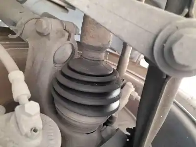 Автозапчастина б/у передня права трансмісія для audi a3 (8l1) 1.9 tdi посилання на oem iam 1j0407452x