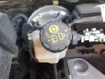 Pezzo di ricambio per auto di seconda mano  per RENAULT CLIO V (B7_)  Riferimenti OEM IAM 460116527R   Pezzo di ricambio per auto di seconda mano  per RENAULT CLIO V (B7_)  Riferimenti OEM IAM 460116527R