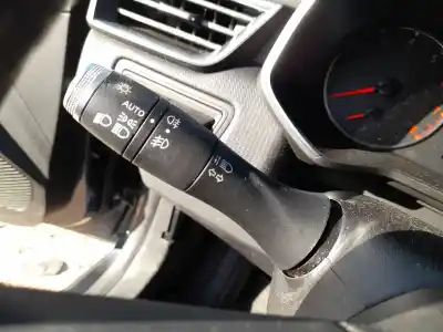 Pezzo di ricambio per auto di seconda mano comando pulito per renault clio v (b7_) 1.0 sce 75 (b7m5) riferimenti oem iam 255679262r Pezzo di ricambio per auto di seconda mano comando pulito per renault clio v (b7_) 1.0 sce 75 (b7m5) riferimenti oem iam 255679262r