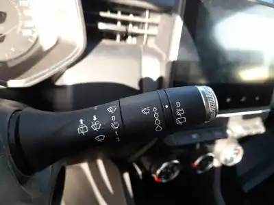 Pezzo di ricambio per auto di seconda mano comando pulito per renault clio v (b7_) 1.0 sce 75 (b7m5) riferimenti oem iam 255679262r   Pezzo di ricambio per auto di seconda mano comando pulito per renault clio v (b7_) 1.0 sce 75 (b7m5) riferimenti oem iam 255679262r