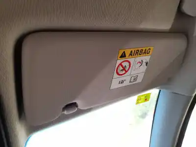 Pezzo di ricambio per auto di seconda mano parasole destro per renault clio v (b7_) 1.0 sce 75 (b7m5) riferimenti oem iam 964001360r Pezzo di ricambio per auto di seconda mano parasole destro per renault clio v (b7_) 1.0 sce 75 (b7m5) riferimenti oem iam 964001360r