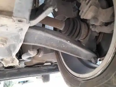 Second-hand car spare part front left lower suspension arm for peugeot 5008 (0u_, 0e_) 1.6 hdi oem iam references 1643188780