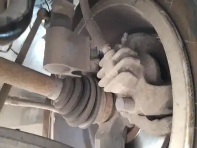 Second-hand car spare part front left knuckle for peugeot 5008 (0u_, 0e_) 1.6 hdi oem iam references 1606630980