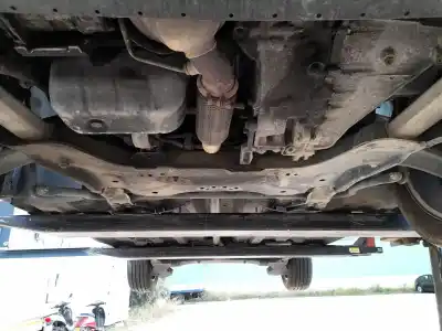 Second-hand car spare part front axle for peugeot 5008 (0u_, 0e_) 1.6 hdi oem iam references 9833289680